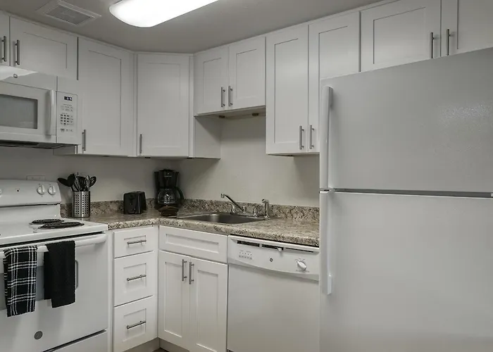 123 Fully Furnished 1br Suite-prime Location Apartment Scottsdale