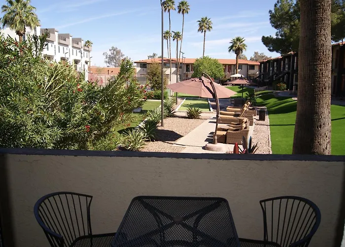 123 Fully Furnished 1br Suite-prime Location Apartment Scottsdale